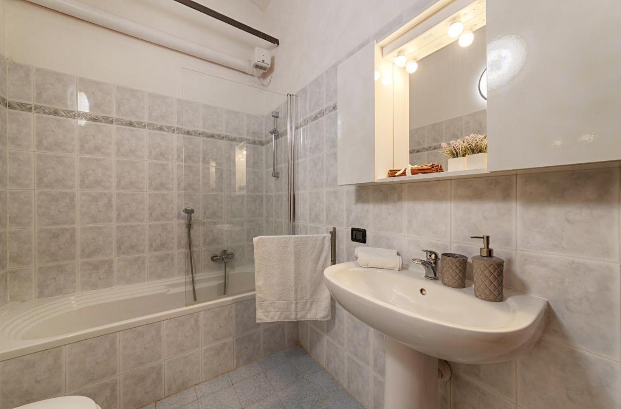 Lakeview Lakecomo, Cipresso 7, 4Seasons, Terrace, 30M To Lake! By Stayhere-Lakecomo Acquaseria Ngoại thất bức ảnh